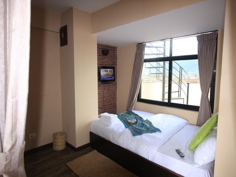 Thagu Chhen, A Boutique Hotel Бхактапур Экстерьер фото