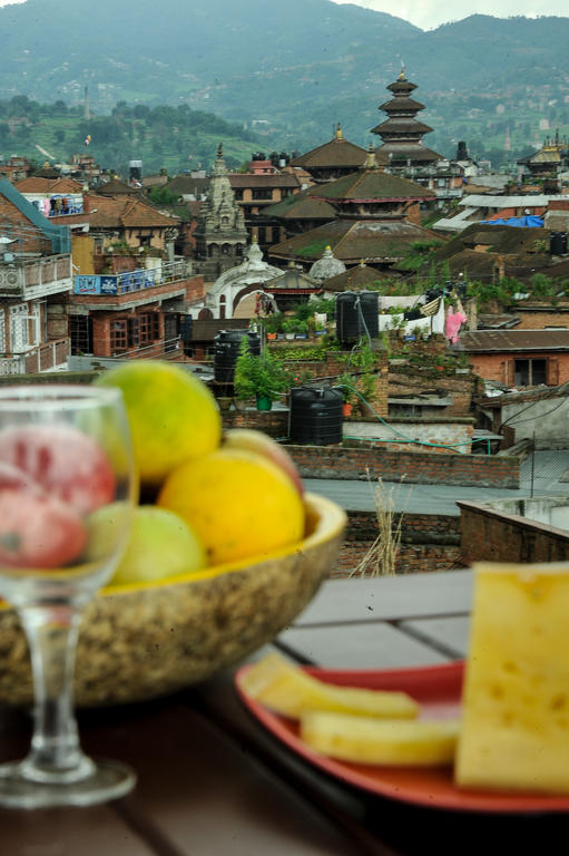 Thagu Chhen, A Boutique Hotel Бхактапур Экстерьер фото